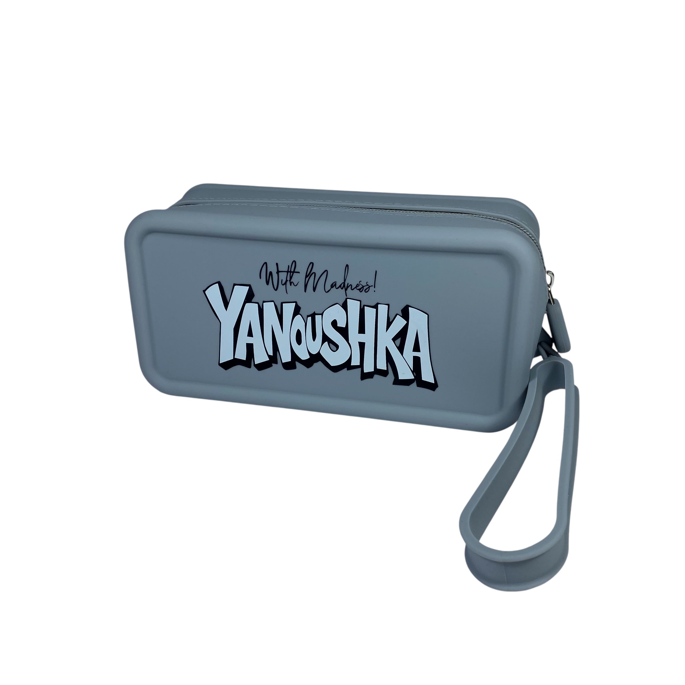 Trousse grise Yanoushka